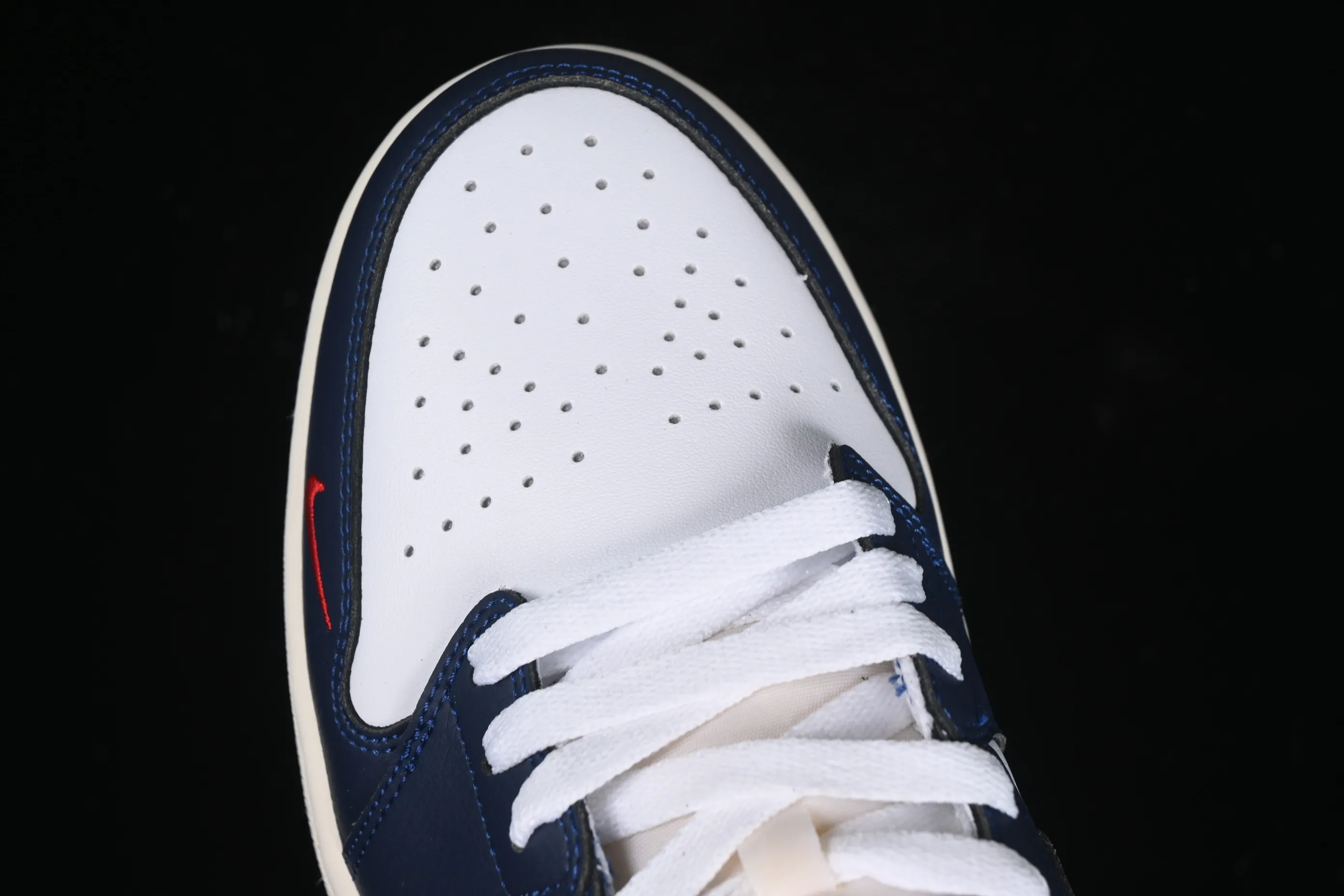 All categories Air Jordan Jordan series basketball shoes Air Jordan 1 Low Air Jordan 1 Low OG "Howard University" AJ1 Joe 1 Howard University low-top cultural and casual sneakers HQ2993-100